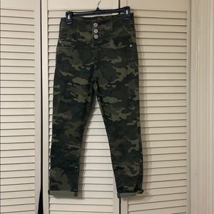 Camouflage Capri Pants